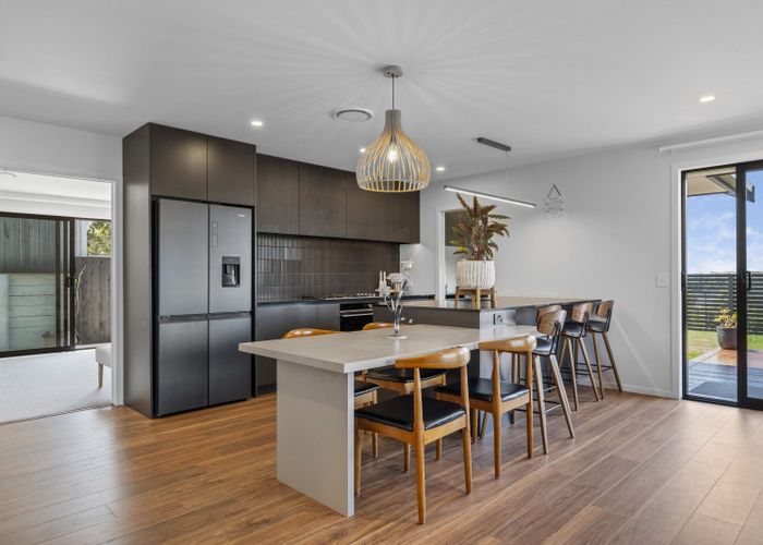  at 40 Barrett Road, Whalers Gate, New Plymouth, Taranaki