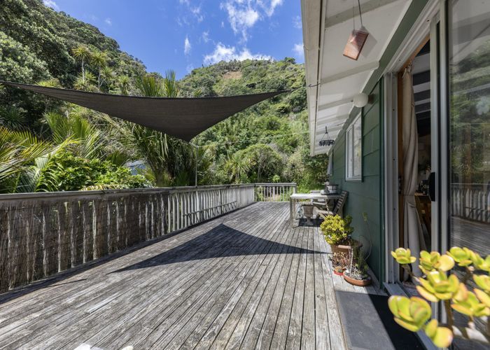  at 11 Karekare Road, Karekare, Auckland