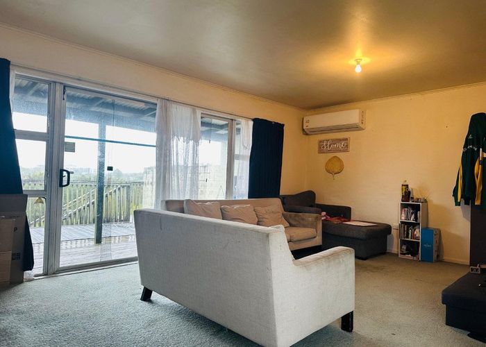  at 196  Methuen Road, New Windsor, Auckland City, Auckland