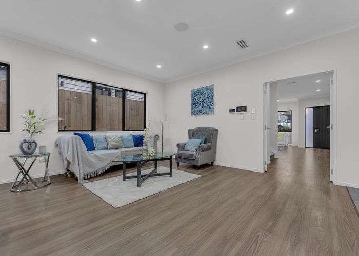  at 9 Whakahoki Road, Flat Bush, Manukau City, Auckland