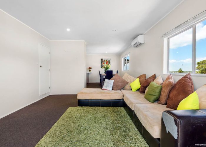  at 1/38B Manuka Road, Glenfield, Auckland