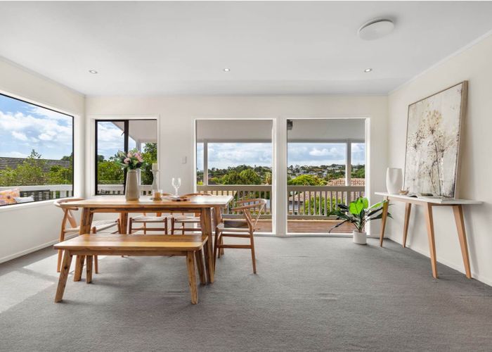  at 1/135 Oaktree Avenue, Browns Bay, North Shore City, Auckland