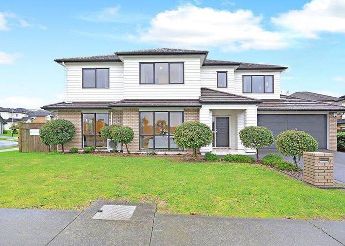  at 7 Packspur Drive, Flat Bush, Auckland