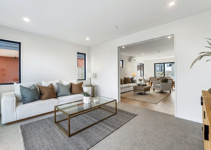  at 121 Waituarua Drive, Conifer Grove, Papakura, Auckland