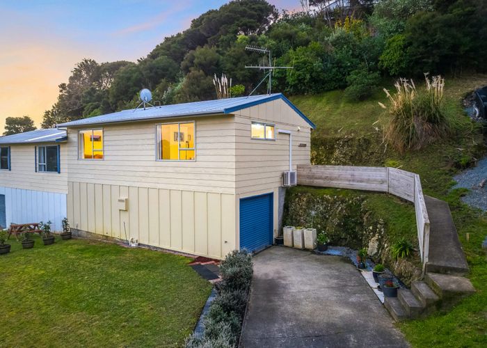  at 3/7 Venus Place, Whitby, Porirua