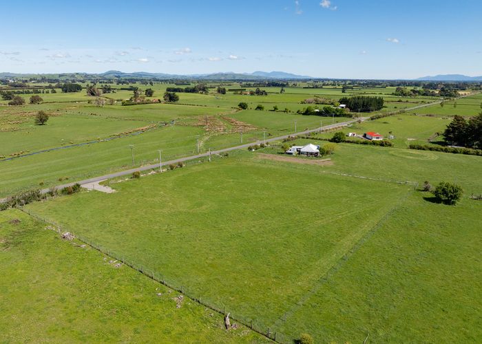  at 231 Hughes Line, Carterton, Carterton, Wellington