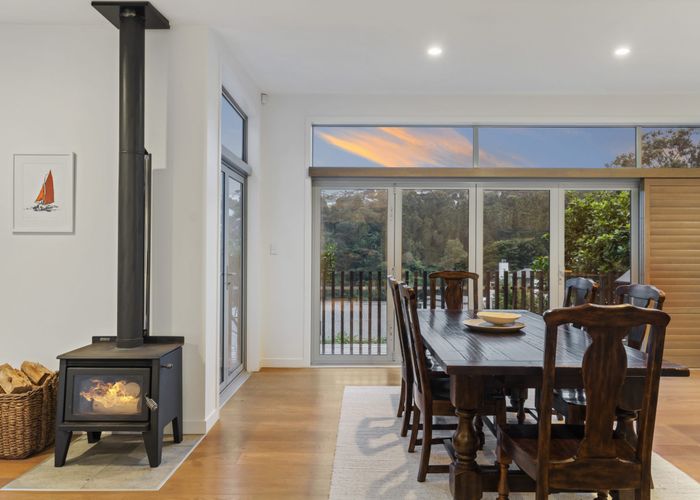  at 99 Island Bay Road, Beach Haven, Auckland