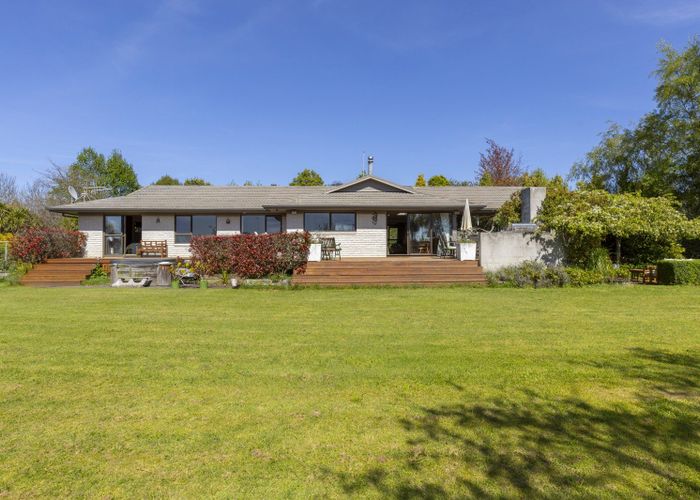  at 14 Glen Mohr, Acacia Bay, Taupo, Waikato