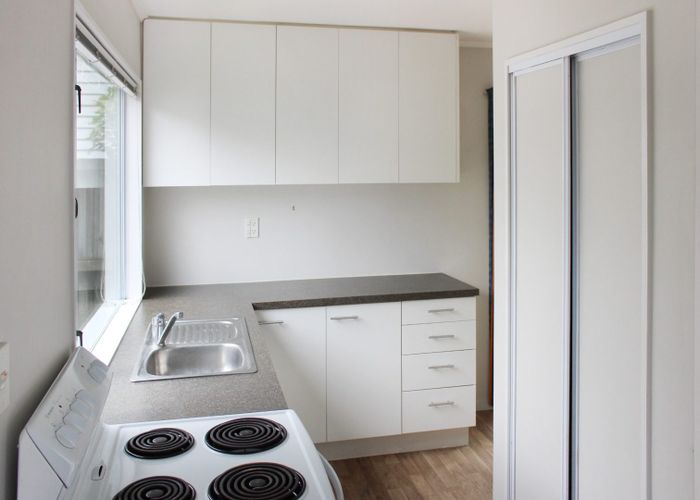  at 2/50 Wellington Street, Phillipstown, Christchurch City, Canterbury