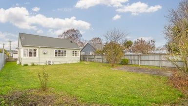  at 166 Aorangi Road, Bryndwr, Christchurch