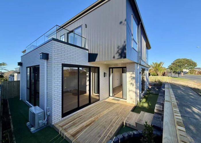  at 2/70 West Tamaki Road, Saint Heliers, Auckland City, Auckland
