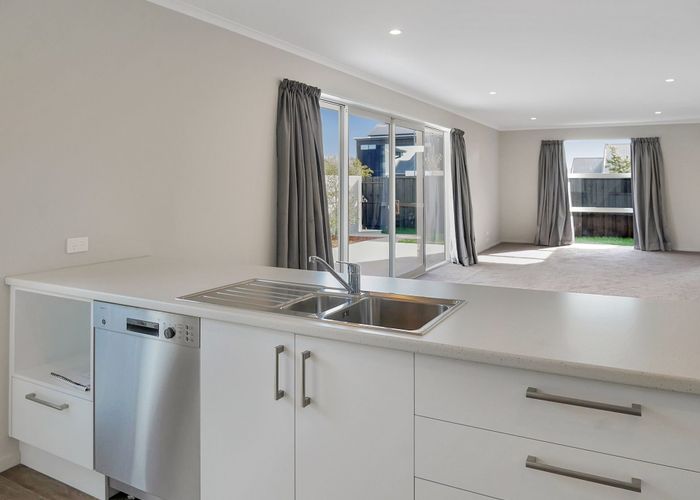  at 84 Corsair Dr, Wigram, Christchurch City, Canterbury