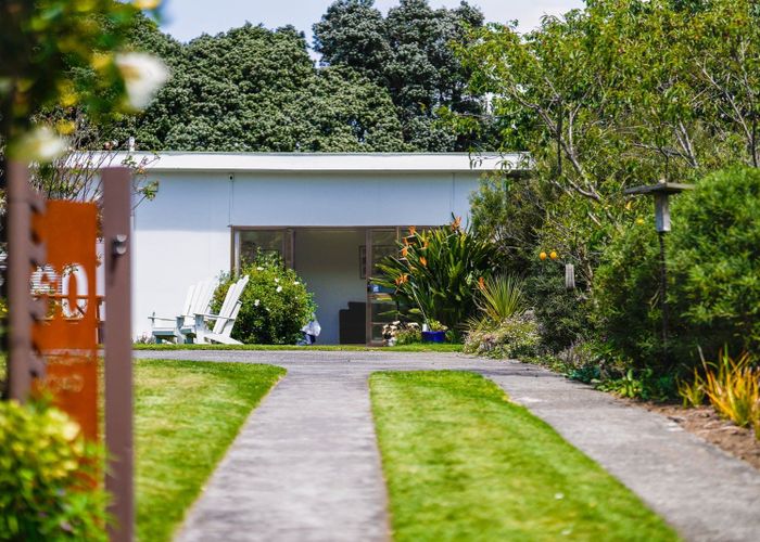  at 60 Makora Road, Otaihanga, Paraparaumu