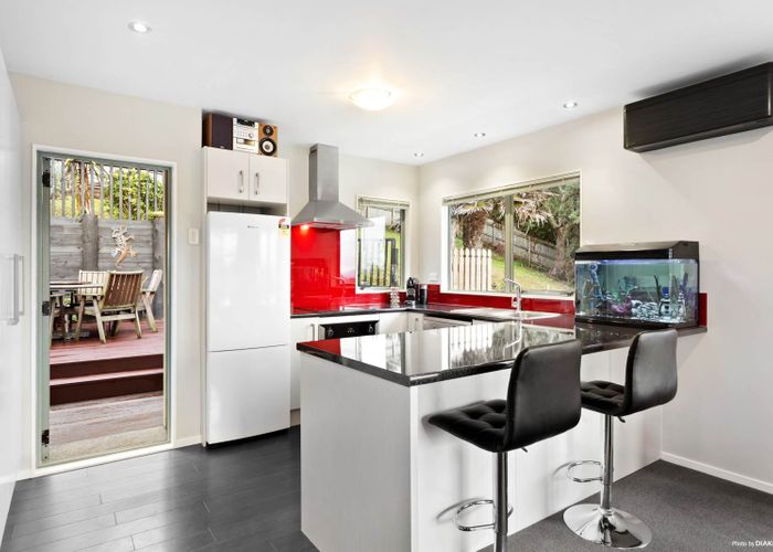  at 64B Seaview Road, Glenfield, Auckland