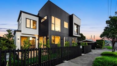  at 245A West Tamaki Road, Wai o Taiki Bay, Auckland