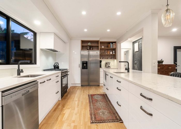  at 112 Dickson Road, Papamoa Beach, Tauranga, Bay Of Plenty