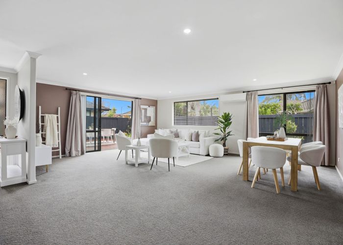  at 8 Blossom Grove, Papamoa, Tauranga, Bay Of Plenty