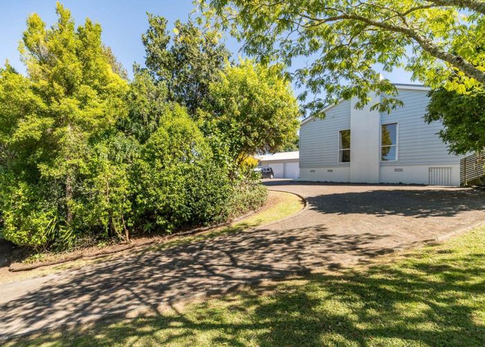  at 88 Brian Crescent, Stanmore Bay, Rodney, Auckland