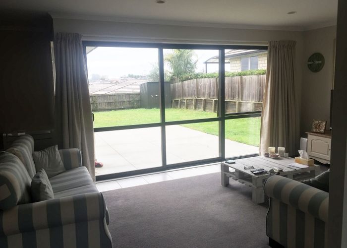  at 79 Farnborough Drive, Grandview Heights, Hamilton, Waikato