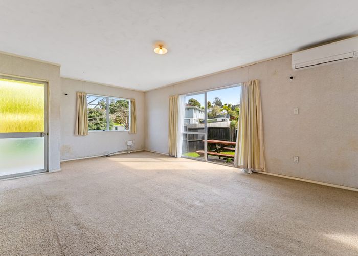  at 39 Kohekohe Street, New Lynn, Auckland