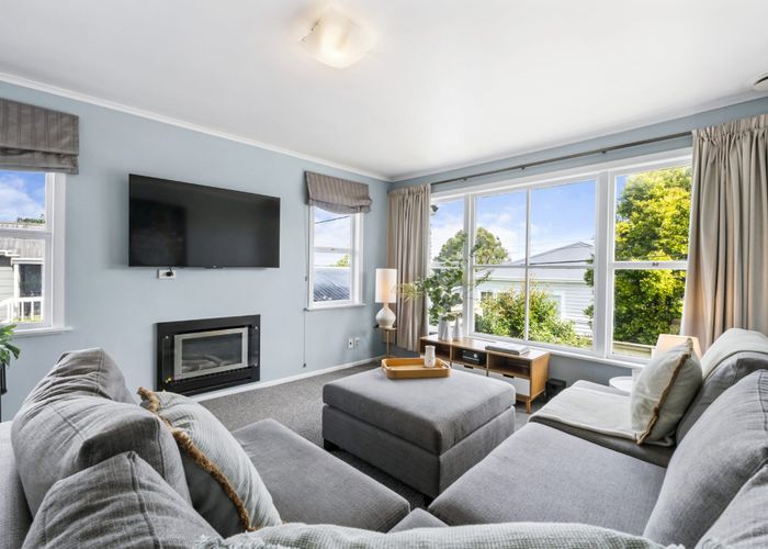  at 62A Roberts Road, Glenfield, North Shore City, Auckland