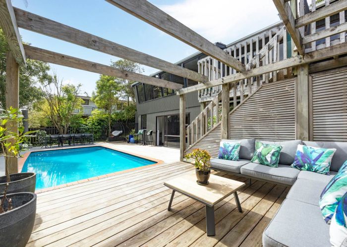  at 97 Daffodil Street, Titirangi, Waitakere City, Auckland
