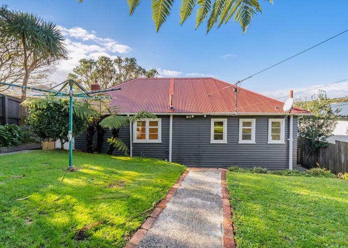  at 11 Terawhiti Terrace, Karori, Wellington, Wellington