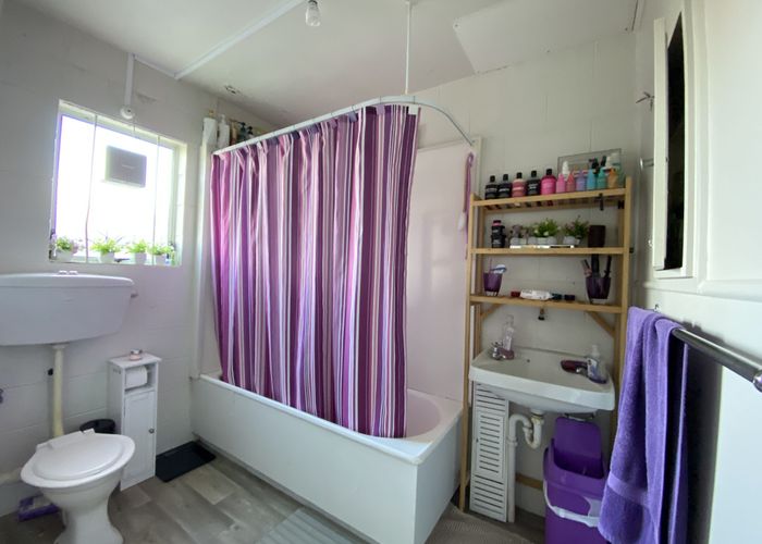  at 1/113 Nixon Street, Hamilton East, Hamilton, Waikato