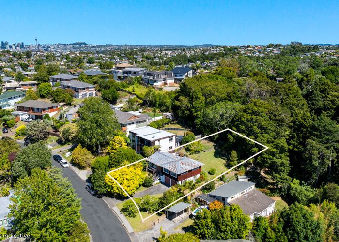  at 70 Mountbatten Avenue, Hillcrest, Auckland