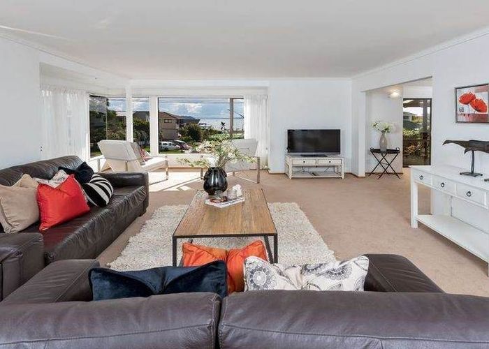  at 1/12 Takutai Avenue, Bucklands Beach, Manukau City, Auckland