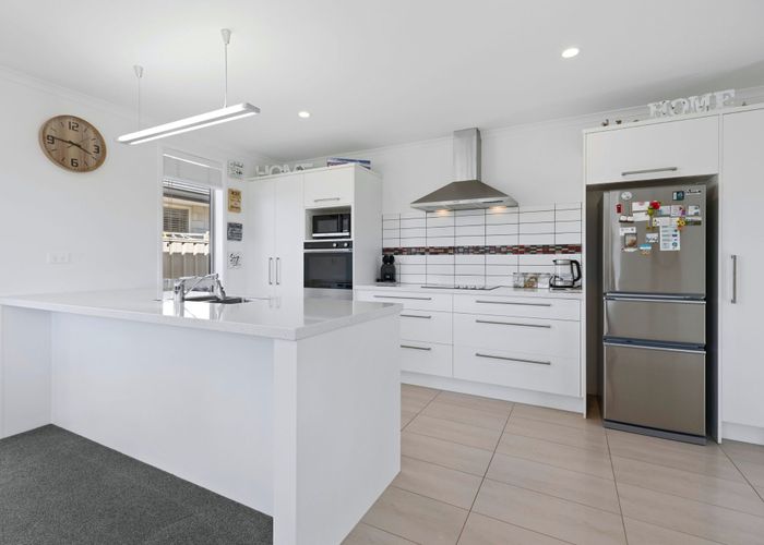  at 10 Spinnaker Drive, Papamoa, Tauranga, Bay Of Plenty
