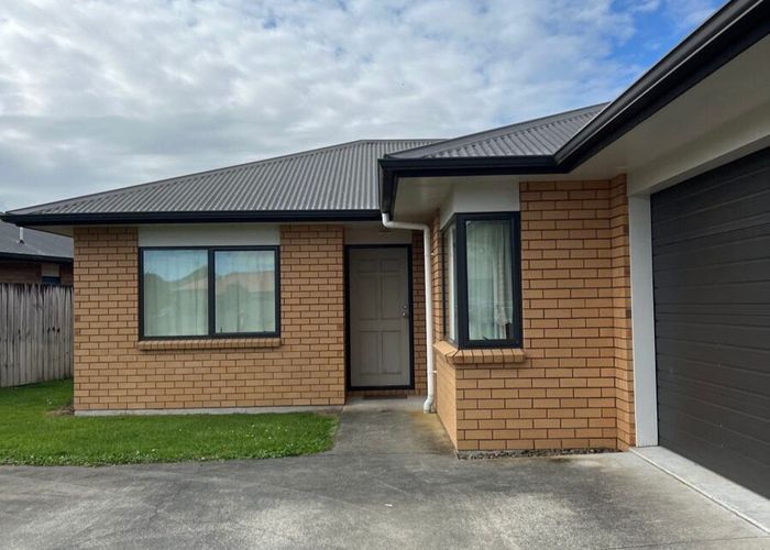  at 12 Shrule Place, Huntington, Hamilton, Waikato