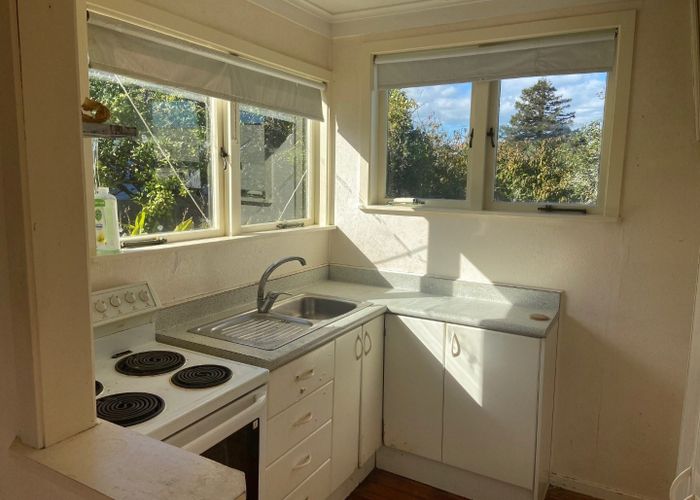  at 4/10 Croydon Road, Mount Eden, Auckland