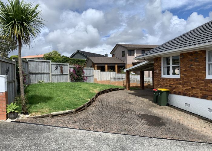  at 77 Bradbury Road, Botany Downs, Manukau City, Auckland