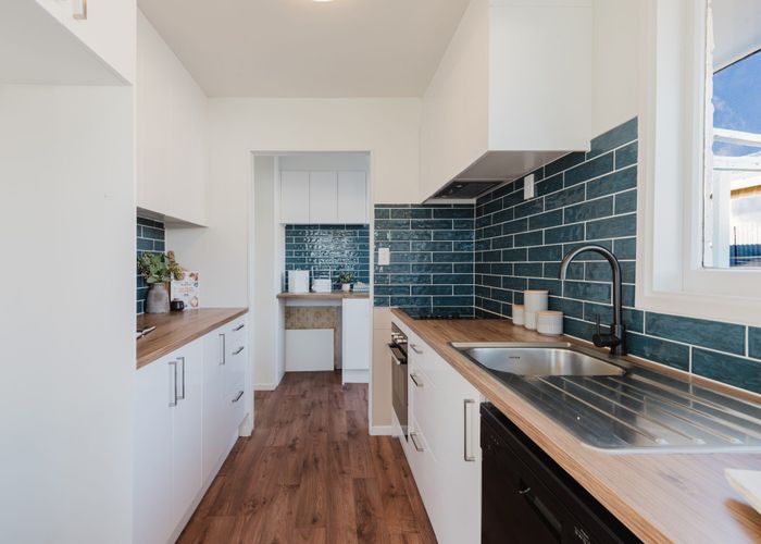  at 2/25 Johns Road, Belfast, Christchurch City, Canterbury