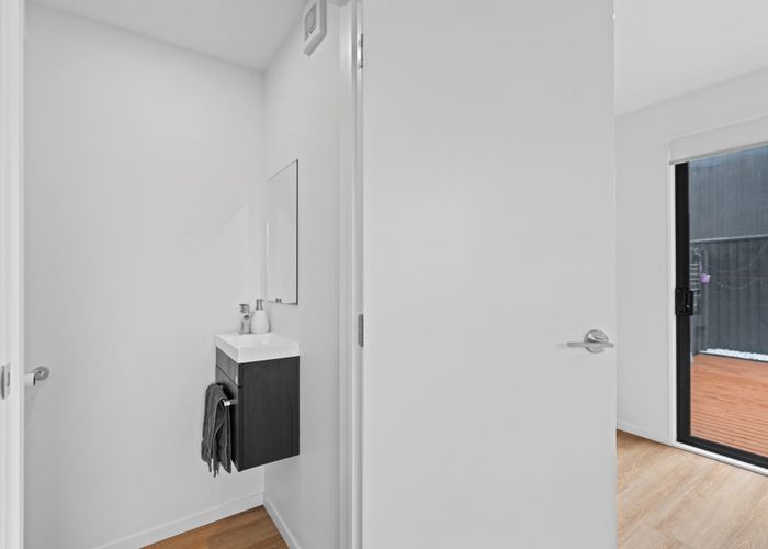  at 1/55 Stanmore Road, Linwood, Christchurch City, Canterbury