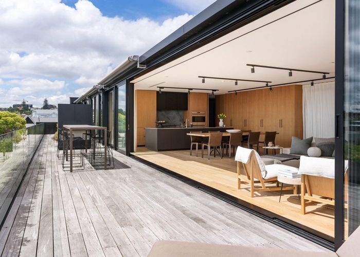  at 401/15b Augustus Terrace, Parnell, Auckland City, Auckland