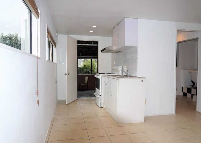  at 113c Tiverton Road, New Windsor, Auckland City, Auckland