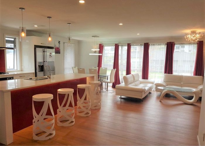  at 17 Banks Boulevard, Whitby, Porirua, Wellington