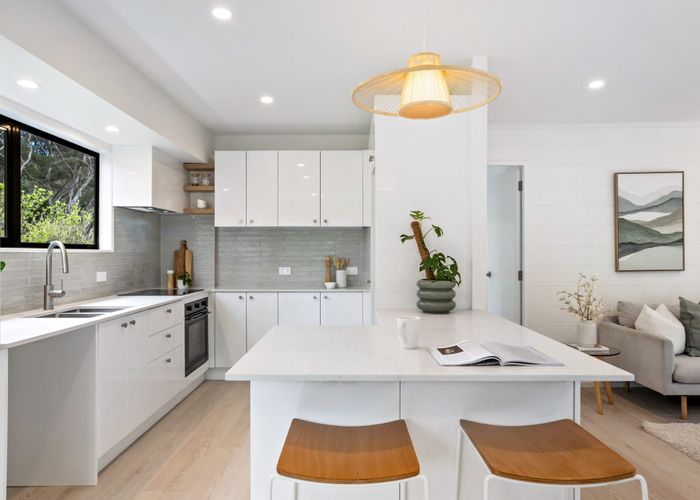  at 46B Gladys Avenue, Glenfield, Auckland