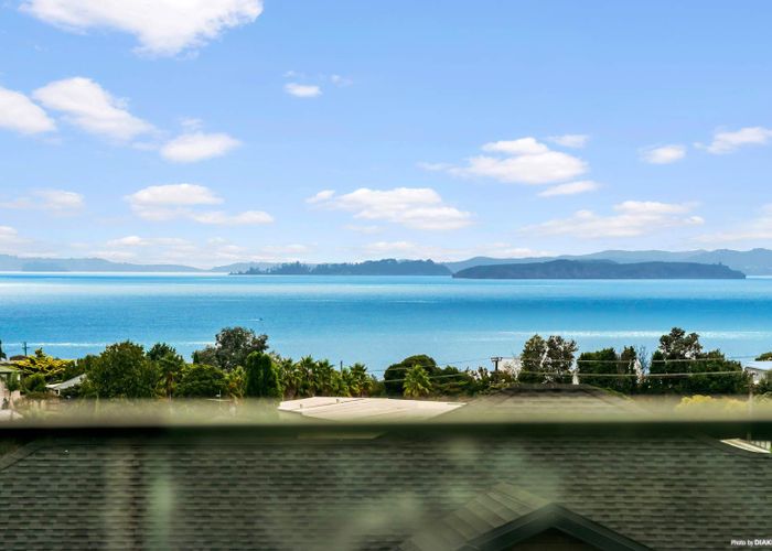  at 7 Ruth Craig Place, Stanmore Bay, Whangaparaoa