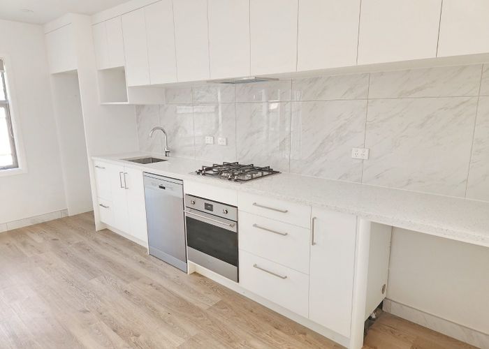  at 6E Russell Street, Waterloo, Lower Hutt, Wellington