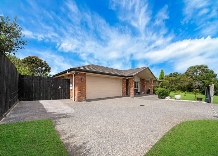  at 196 Sturges Road, Henderson, Waitakere City, Auckland