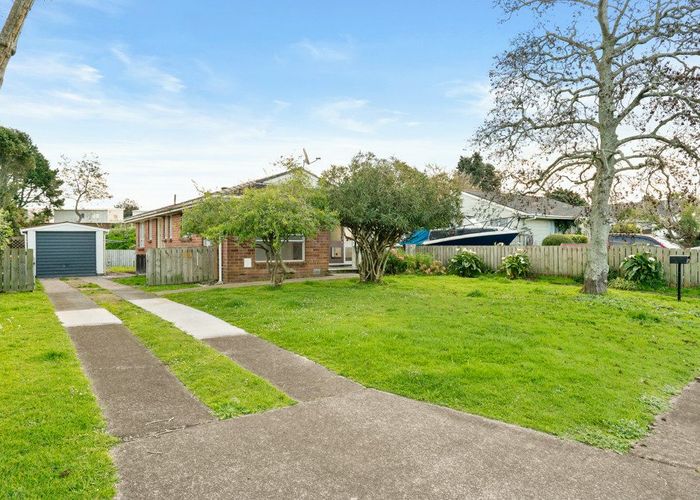  at 21 Rountree Place, Conifer Grove, Papakura, Auckland