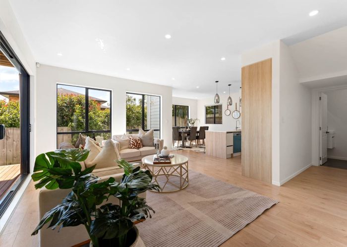  at 14 Matau Rise, Te Atatu Peninsula, Waitakere City, Auckland