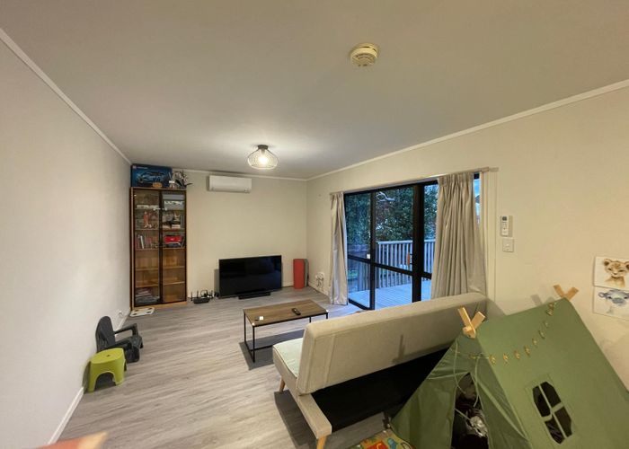  at 2/41 Aberfeldy Avenue, Highland Park, Manukau City, Auckland