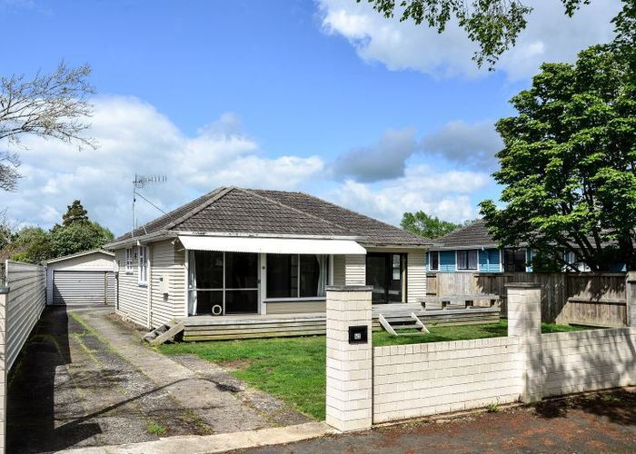  at 42 Montgomery Crescent, Bader, Hamilton, Waikato