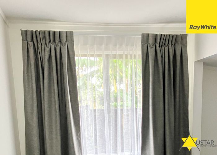  at 1/77 Riverpark Crescent, Henderson, Waitakere City, Auckland