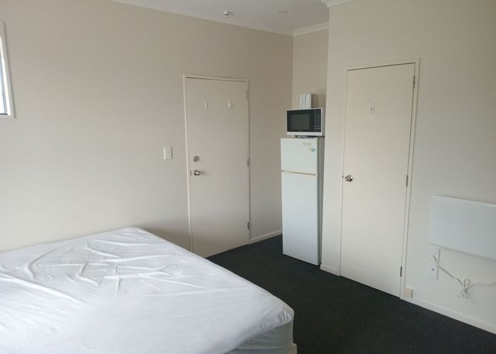  at 8A Union Street, North Dunedin, Dunedin, Otago