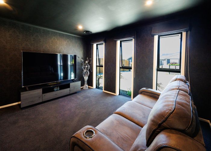  at 15 Atlantic Drive, Fitzherbert, Palmerston North, Manawatu / Whanganui